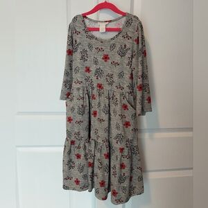 Girls Dress Grey With Black And Red Floral Pattern Pockets Christmas Size 12